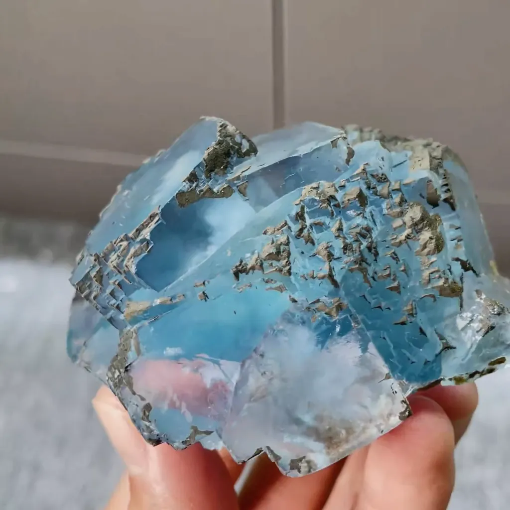 Natural Blue Cubic Fluorite comes from Yaogangxian,Hunan 80*60*45MM - image 3