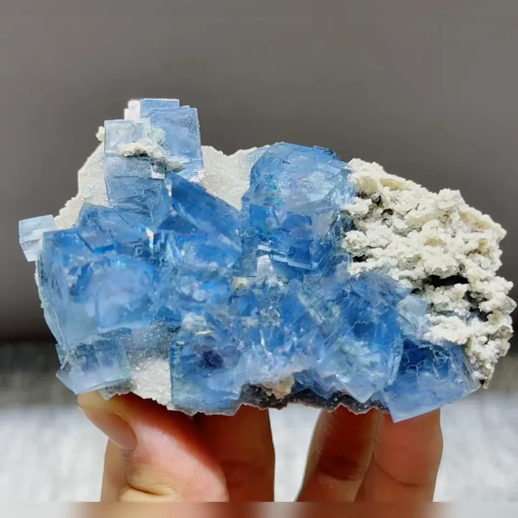 Natural Blue Cubic Fluorite comes from Yaogangxian,Hunan 95*60*35MM image