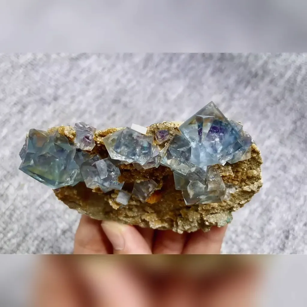 Natural Blue Cubic Fluorite comes from Yaogangxian,Hunan 95*65*25MM - image 3