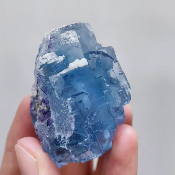 Natural Blue Cubic Fluorite, Mineral Specimen: Yaogangxian,Hunan (50*45*50MM) - image 4