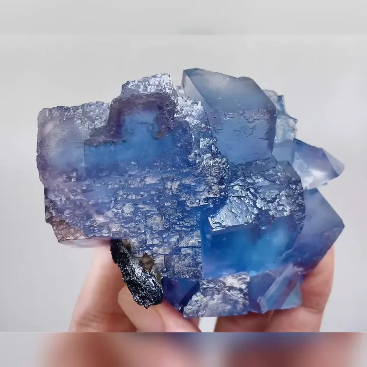 Natural Blue Cubic Fluorite, Mineral Specimen: Yaogangxian,Hunan (80*65*40mm) - image 6