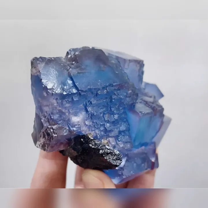 Natural Blue Cubic Fluorite, Mineral Specimen: Yaogangxian,Hunan (80*65*40mm) - image 4
