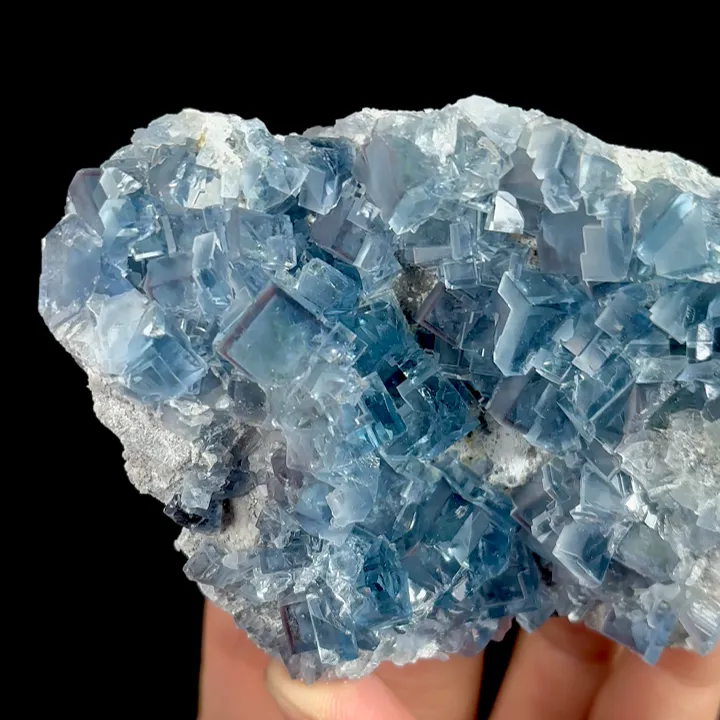 Natural Blue Cubic Fluorite, Mineral Specimen:Fujian,China (90*70*25MM) image