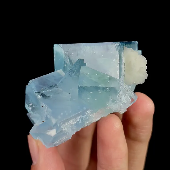 Natural Blue Cubic Fluorite, Mineral Specimen:Yaogangxian,Hunan (60*40*40MM) - image 2