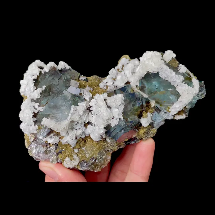 Natural Blue Fluorite and Calcite, Mineral Specimen:Yaogangxian,Hunan (115*70*35MM) - image 5