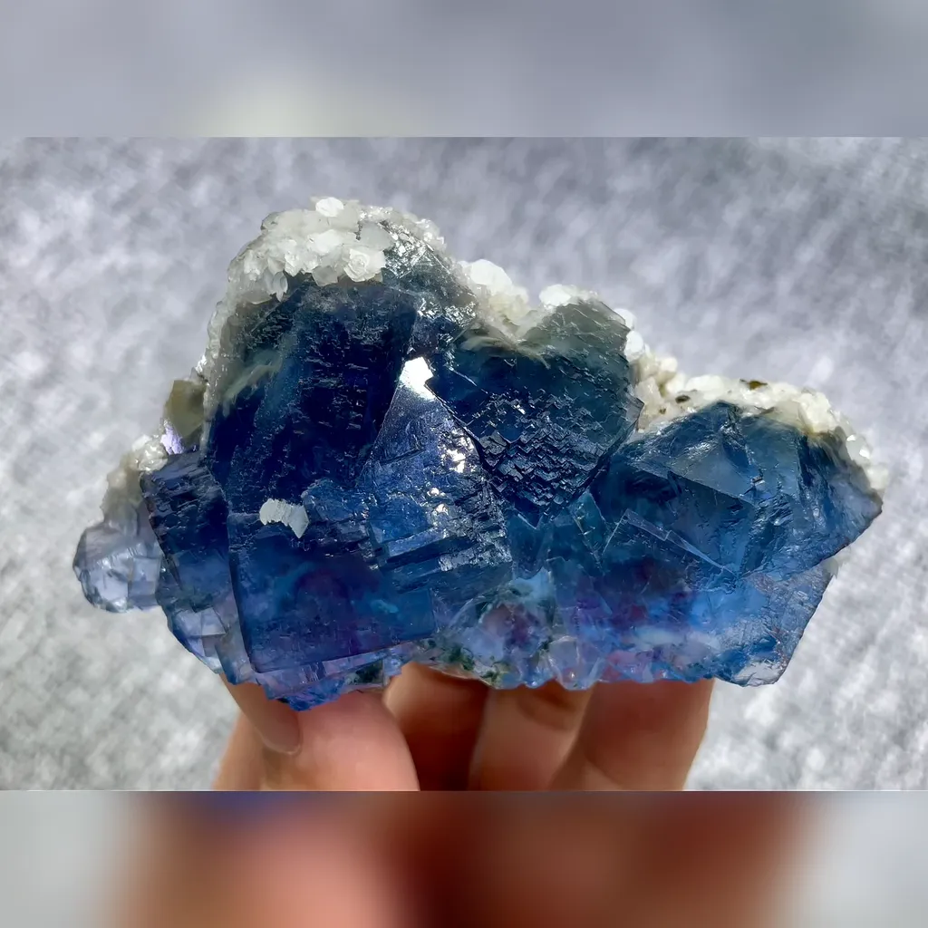 Natural Blue Fluorite and Calcite Symbiosis comes from Yaogangxian,Hunan 90*55*45MM - image 6