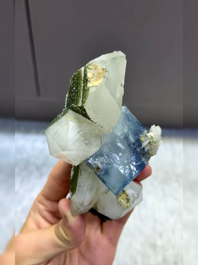 Natural Blue Fluorite and Crystal Coexist comes from Yaogangxian,Hunan  120*60*55MM - image 2
