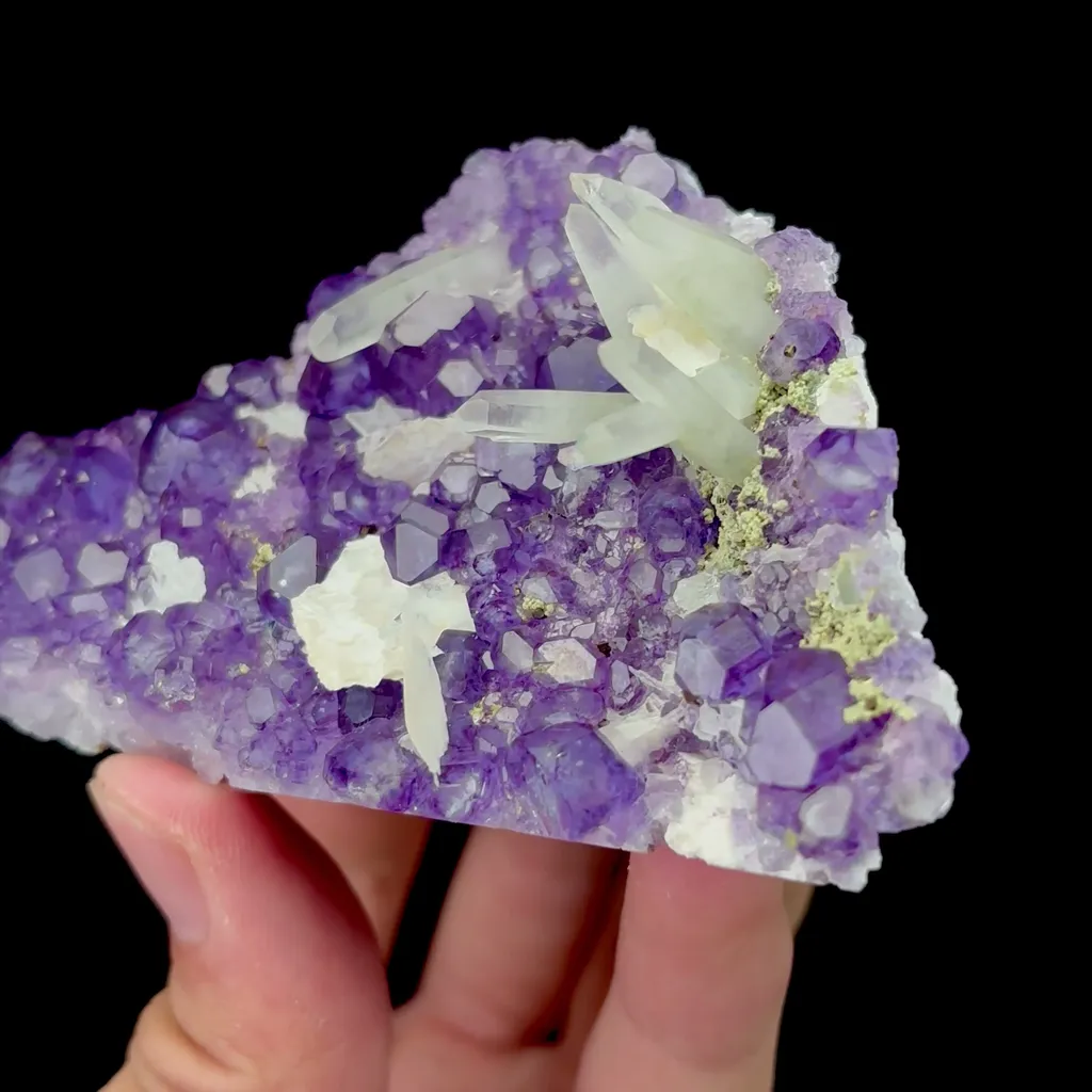 Natural Blue Fluorite and Crystal Mineral Specimen,High Quality Specimen,FUJIAN,CHINA(98*63*33mm) - image 3