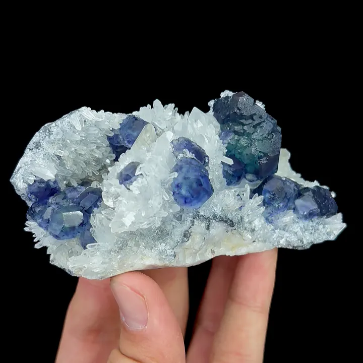 Natural Blue Fluorite and Quartz Cluster with Calcite, Mineral Specimen:Fujian,China (100*50*35MM) image