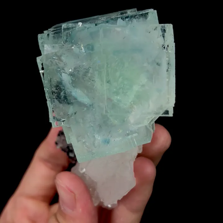 Natural Blue Fluorite and Quartz, Mineral Specimen:Yaogangxian,Hunan (85*60*45MM) image
