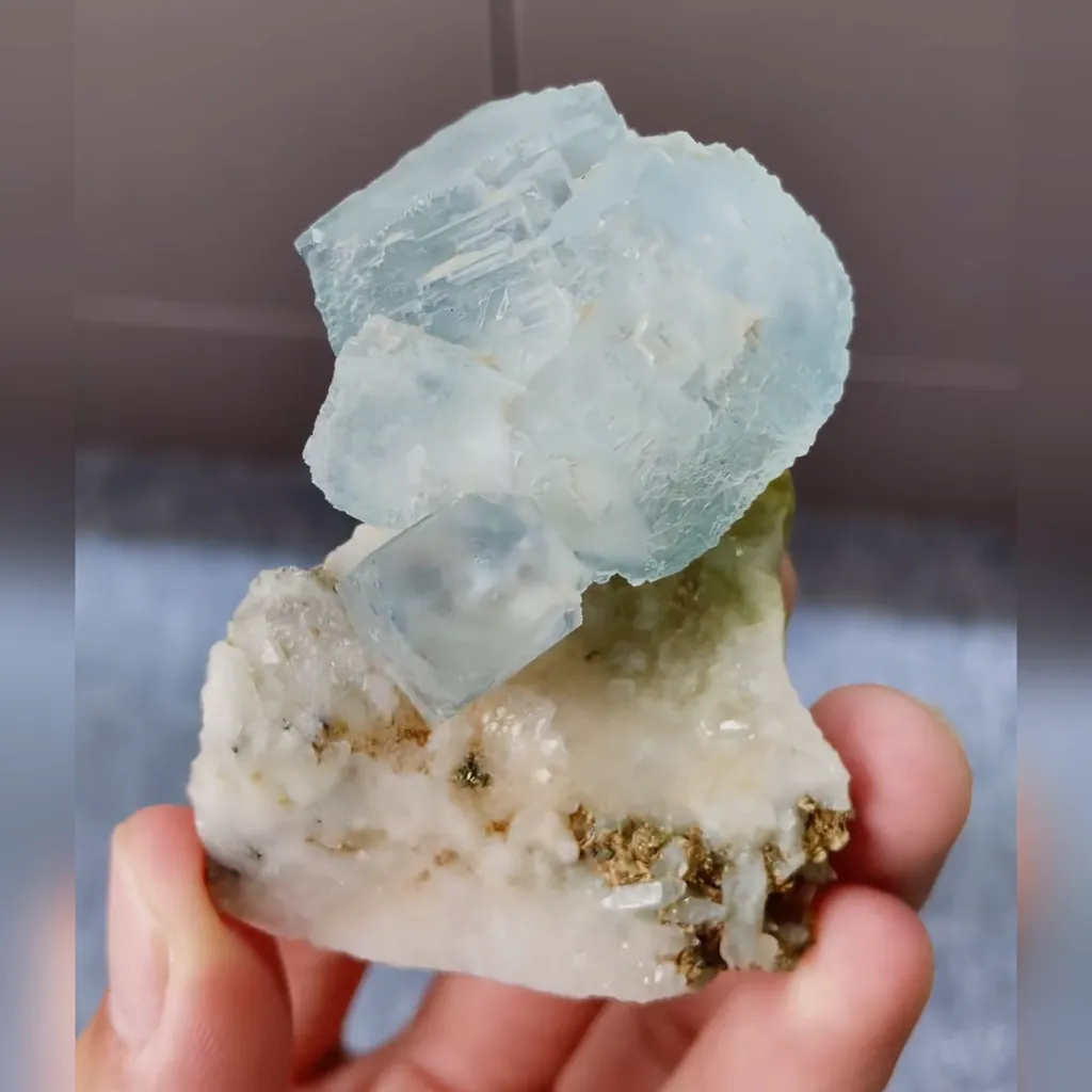 Natural Blue Fluorite comes from Yaogangxian,Hunan 45*65*30MM image