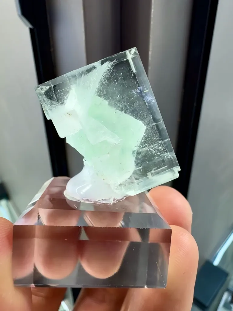 Natural  Blue Fluorite comes from Zhejiang,China 15*20*25 MM - image 3
