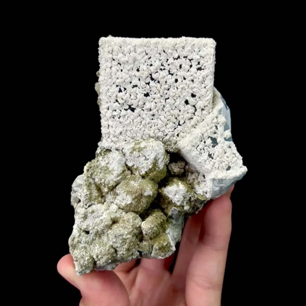 Natural Blue Fluorite Dolomite,Cube Mineral Specimen:GUANGXI (110*75*50mm) image
