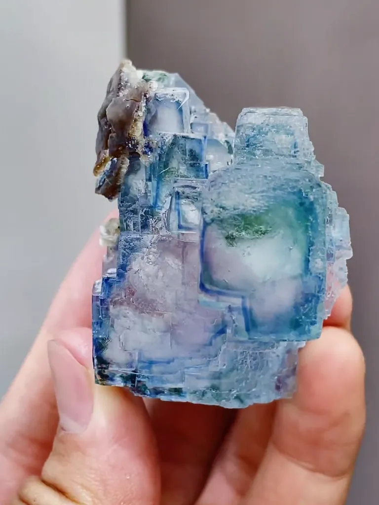 Natural Blue Glassy Fluorite comes from Yaogangxian,Hunan 35*44*50MM - image 5