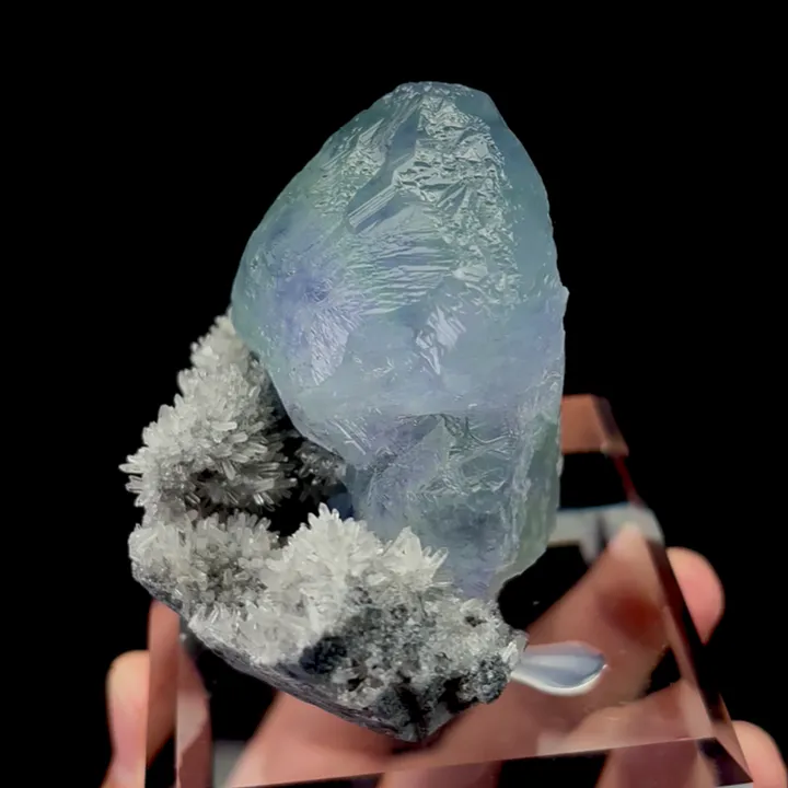 Natural Blue Heart Fluorite and Quartz, Mineral Specimen:Fujian,China (85*50*50MM) - image 2