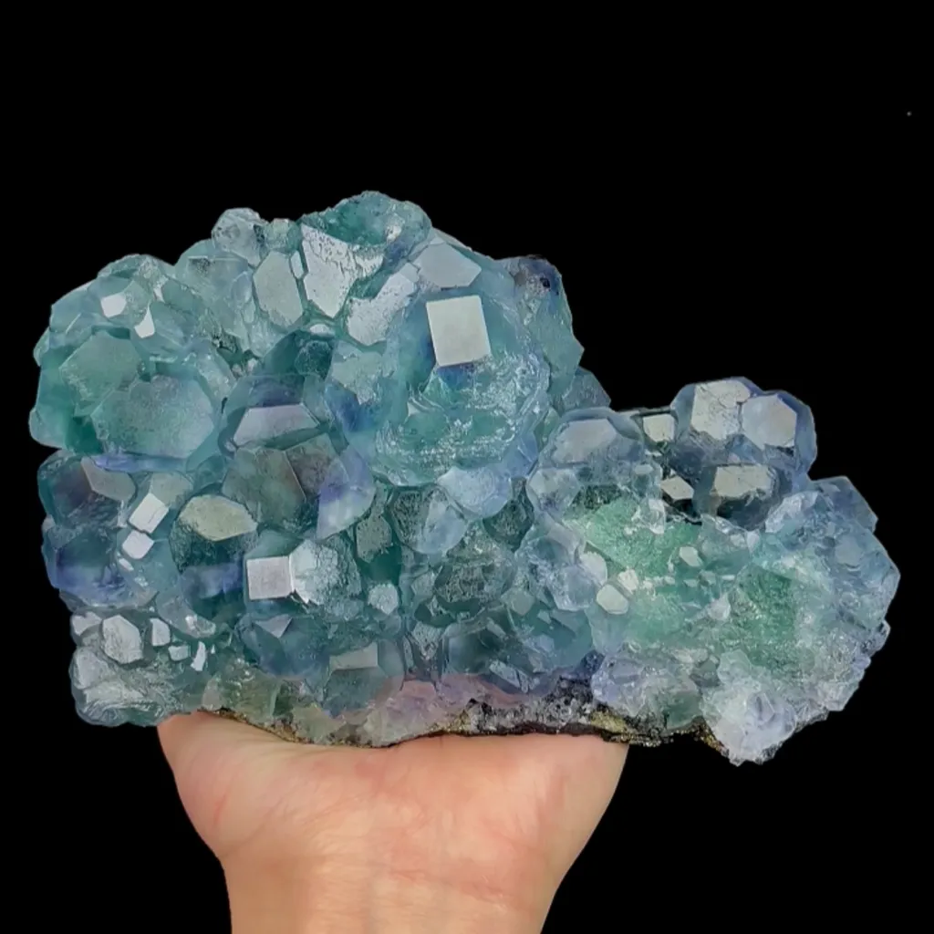 Natural Blue Heart Fluorite, Mineral Specimen:Fujian,China (170*110*70MM) image