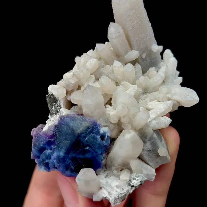 Natural Blue Octahedral Fluorite and Quartz Cluster Mineral Specimen,High Quality Specimen,INNER MONGOLIA,CHINA(65*50*30mm) - image 2