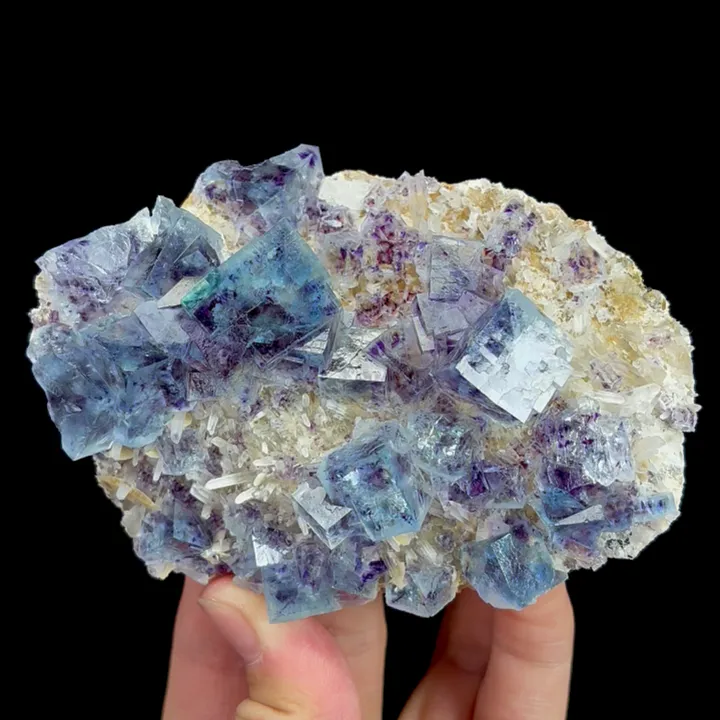 Natural Blue Phantom Fluorite and Calcite, Mineral Specimen: Yindu,Inner Mongolia (110*75*30MM) - image 4