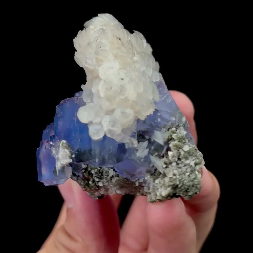Natural Blue Phantom Fluorite and Flaky Calcite Mineral Specimen,High Quality Specimen,YAO GANG XIAN,HUNAN,CHINA(57*50*42mm) - image 2