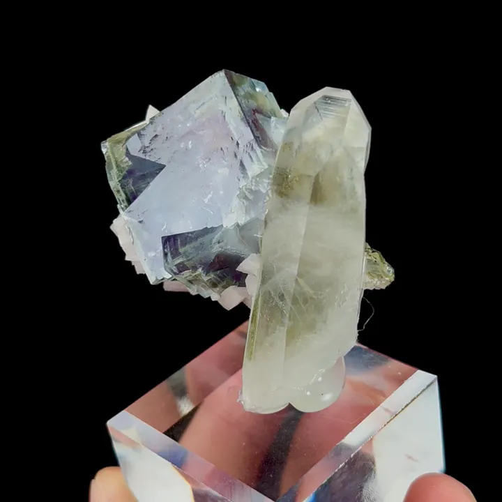 Natural Blue Phantom Fluorite and Quartz, Mineral Specimen:Yaogangxian,Hunan (45*30*45MM) - image 2