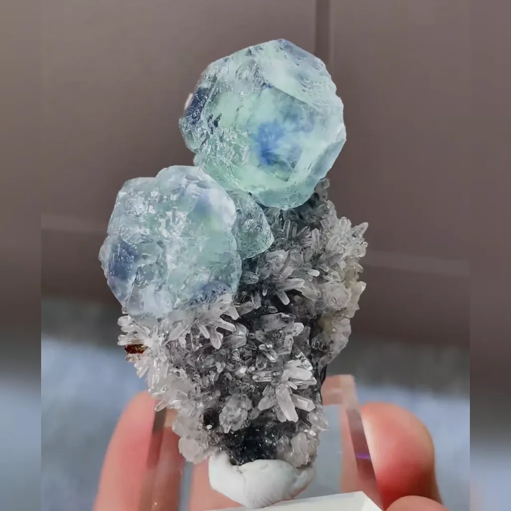 Natural Blue Phantom Fluorite and Quartz Symbiosis comes from Fujian,China 30*50*15MM image