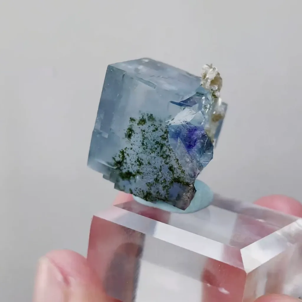 Natural Blue Phantom Fluorite comes from Yaogangxian,Hunan 20*20*20MM - image 3