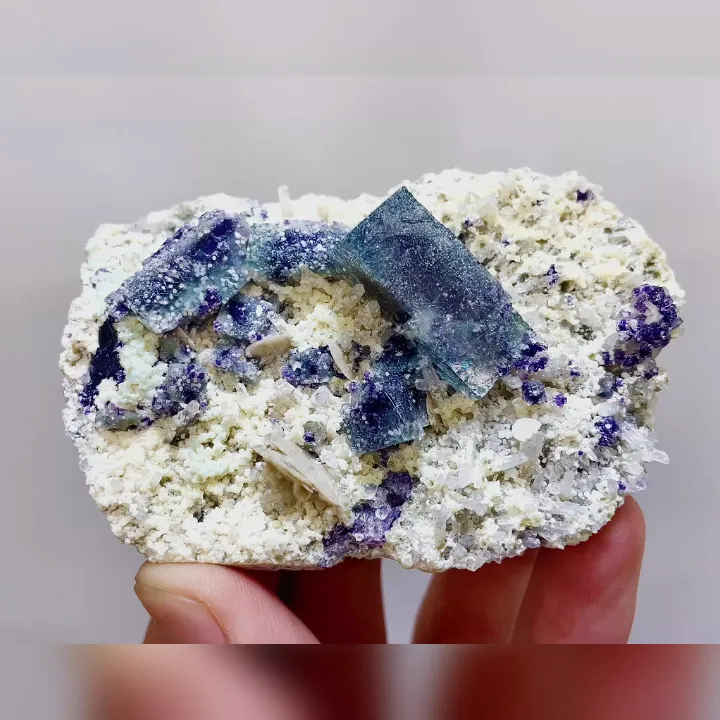 Natural Blue Phantom Fluorite & Mica, Mineral Specimen: Inner Mongolia,China (80*50*30mm) image