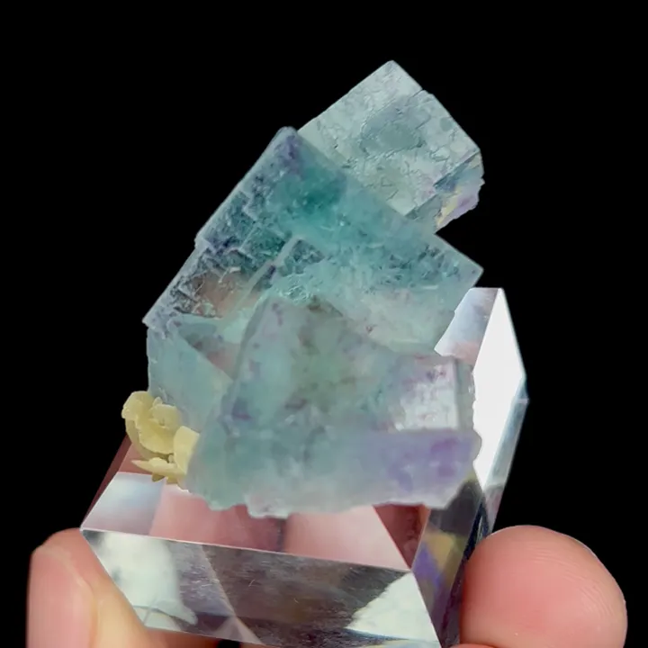 Natural blue phantom Fluorite, mineral specimen: Inner Mongolia,China (40*30*20MM) - image 3