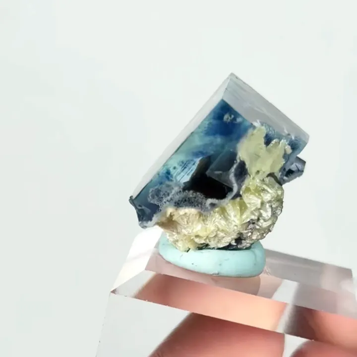 Natural Blue Phantom Fluorite, Mineral Specimen: Yindu,Inner Mongolia (25*15*15MM) - image 4