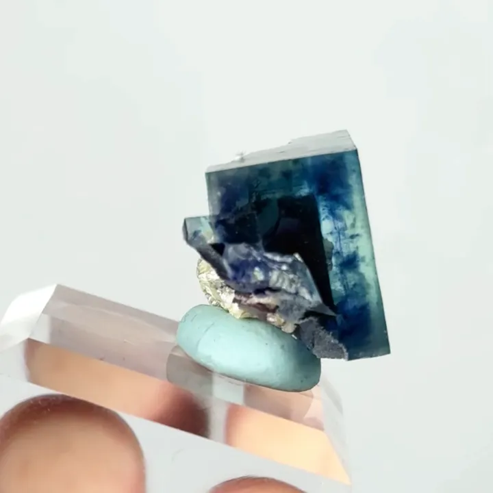 Natural Blue Phantom Fluorite, Mineral Specimen: Yindu,Inner Mongolia (25*15*15MM) - image 3