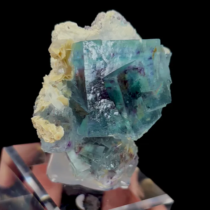 Natural Blue Phantom Fluorite, Mineral Specimen: Yindu,Inner Mongolia (50*50*35MM) - image 3