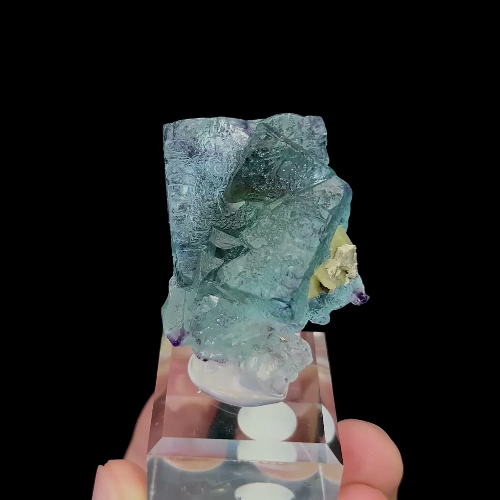 Natural Blue Phantom Fluorite Mineral Specimen,High Quality Specimen,YINDU,INNER MONGOLIA,CHINA(33*30*40mm) image