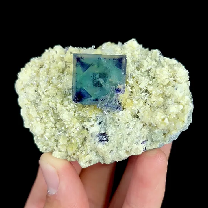 Natural Blue Phantom Fluorite with Mica and Quartz, Mineral Specimen: Inner Mongolia,China (70*50*35MM) - image 5