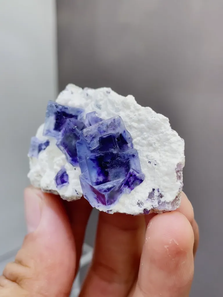 Natural Blue Purple Cubic Fluorite comes from Yindu,Inner Mongolia 50*15*30MM - image 2