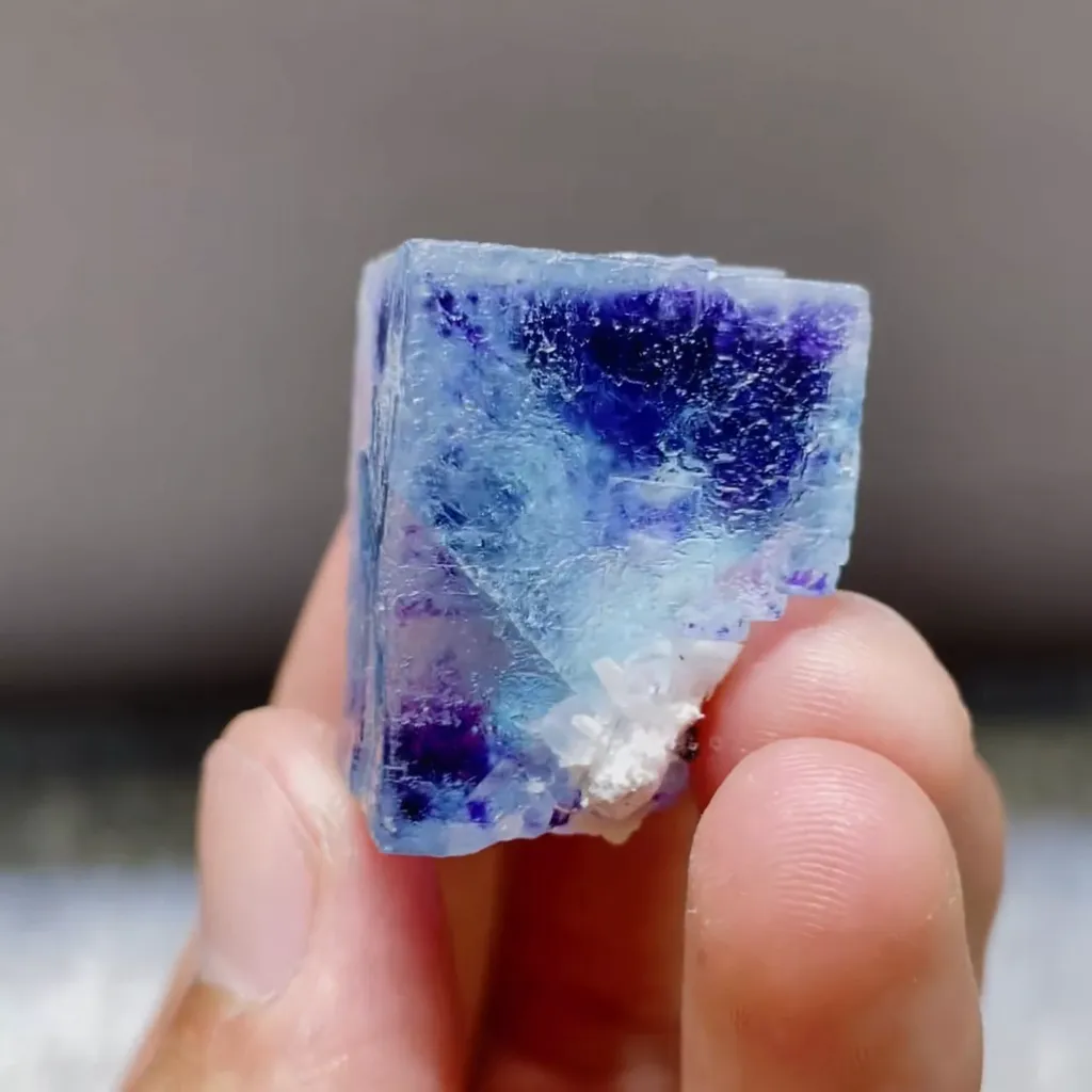 Natural Blue Purple Phantom Cube Fluorite comes from Yindu,Inner Mongolia 20*20*25MM - image 2