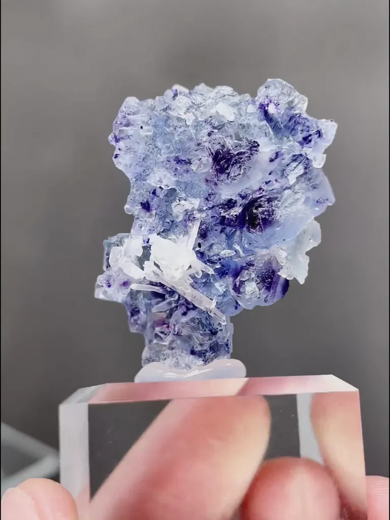 Natural Blue Purple Phantom Fluorite and Flaky Calcite coexist comes from Yindu,Inner Mongolia 25*15*30MMMM - image 5