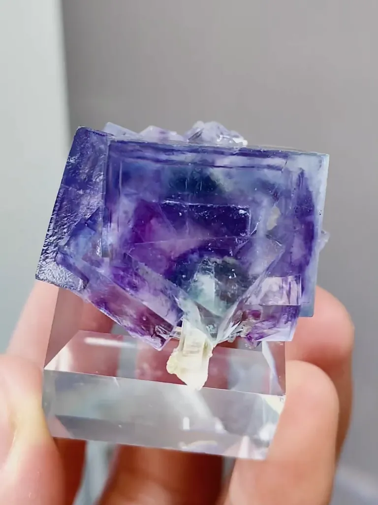 Natural Blue Purple Phantom Fluorite coexists with Crystal comes from Yaogangxian,Hunan 40*30*20MM - image 3