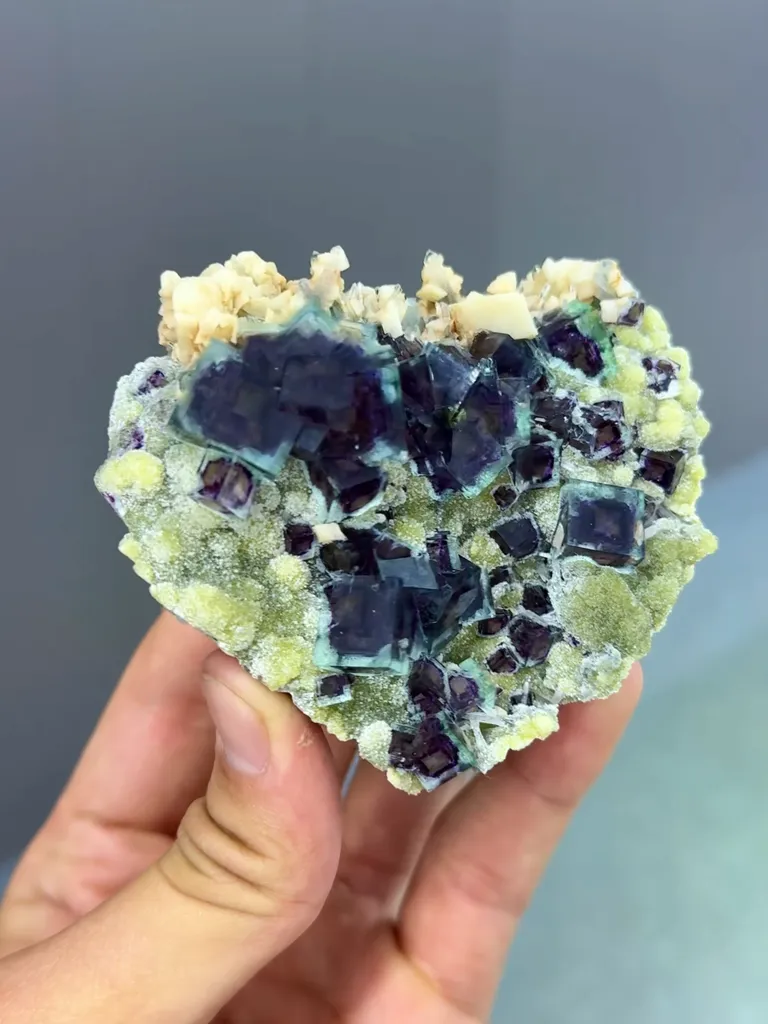 Natural Blue Purple Phantom Fluorite Coexists With Mica and Dolomite comes from Yindu,Neimenggu 80*70*40MM - image 4