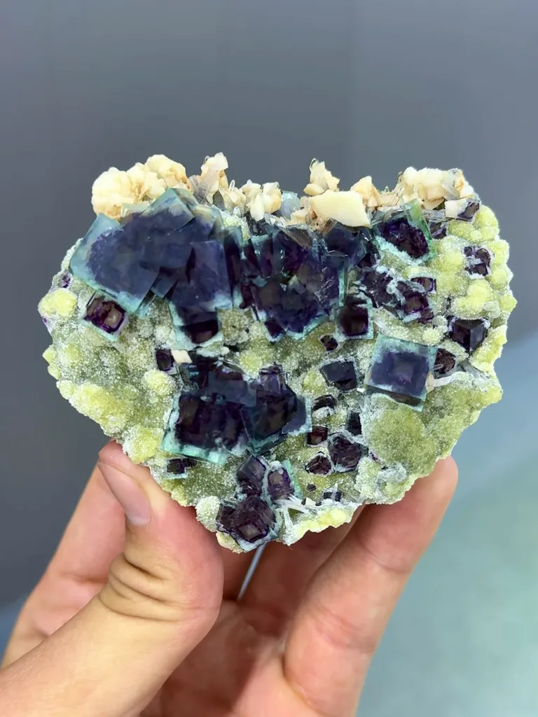 Natural Blue Purple Phantom Fluorite Coexists With Mica and Dolomite comes from Yindu,Neimenggu 80*70*40MM - image 6