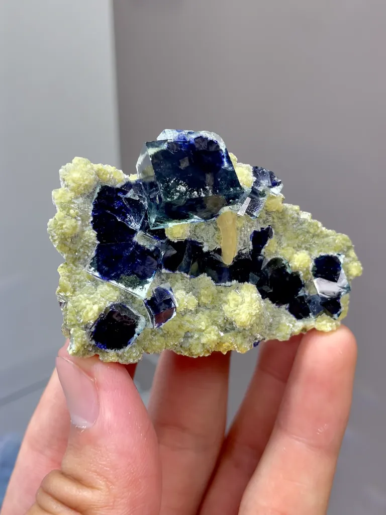 Natural Blue Purple Phantom Fluorite Coexists With Mica and Flaky Calcite comes from Yindu,Neimenggu 60*40*15MM - image 2