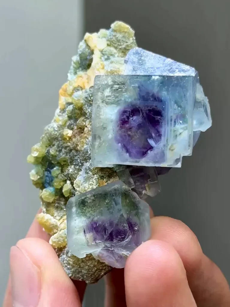 Natural Blue Purple Phantom Fluorite coexists with Mica comes from 50*33*25MM image