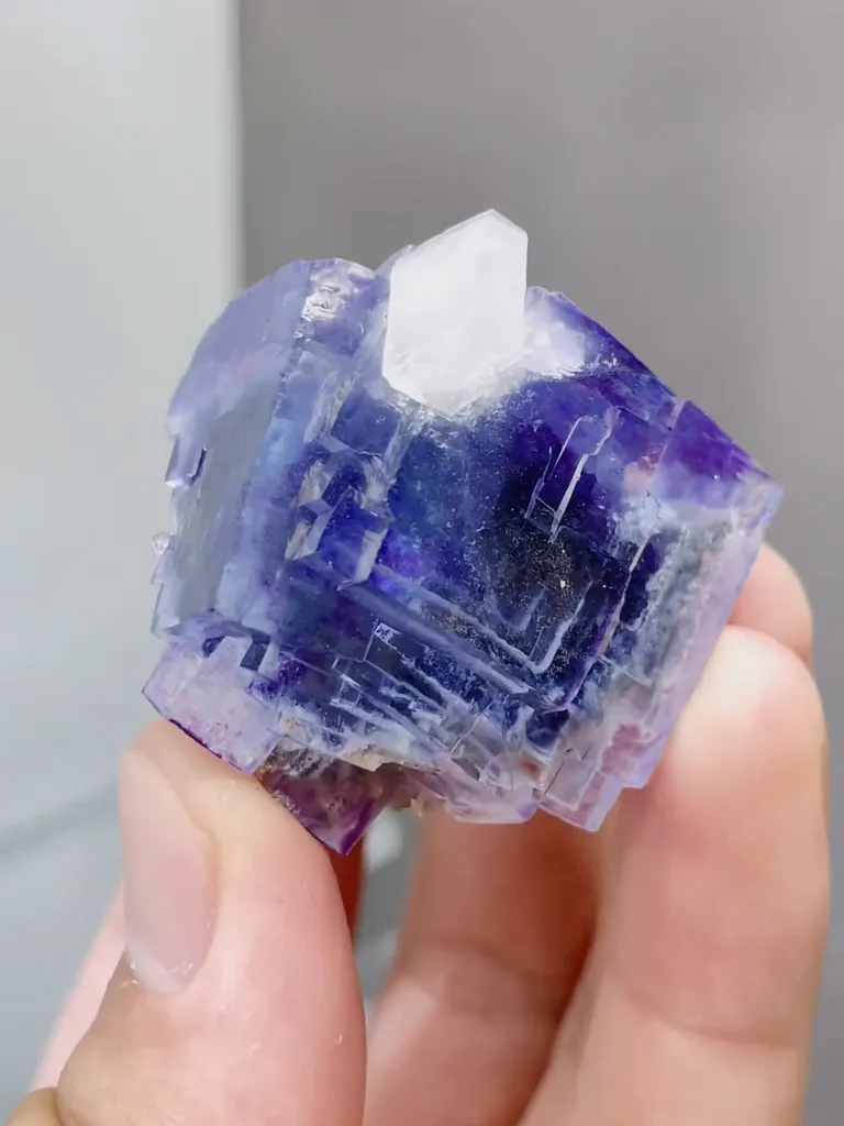 Natural Blue Purple Phantom Fluorite coexists with Quartz comes from Yaogangxian,Hunan 30*30*35MM - image 5
