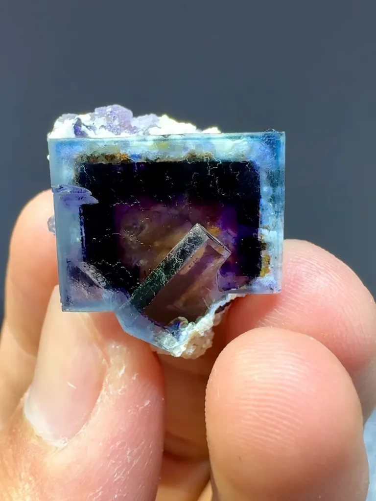 Natural Blue Purple Phantom Fluorite comes from Yaogangxian, Hunan 15*15*20MM - image 7