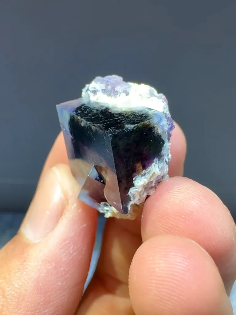 Natural Blue Purple Phantom Fluorite comes from Yaogangxian, Hunan 15*15*20MM - image 6