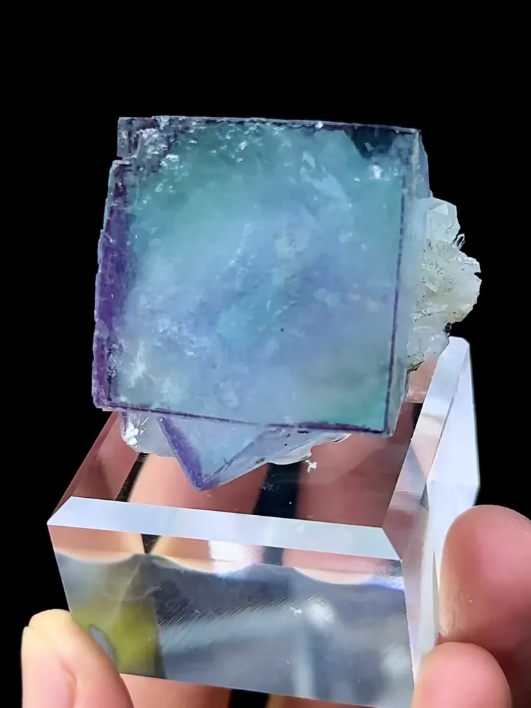 Natural Blue Purple Phantom Fluorite comes from Yaogangxian,Hunan 40*35*30MM - image 2
