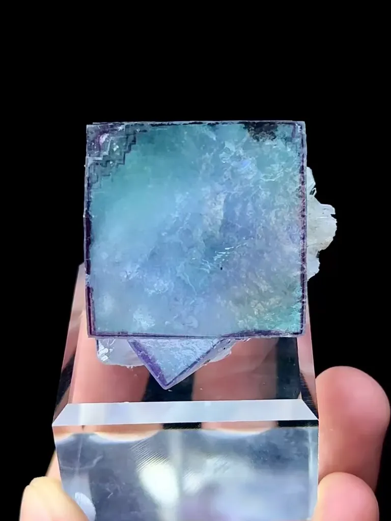 Natural Blue Purple Phantom Fluorite comes from Yaogangxian,Hunan 40*35*30MM image
