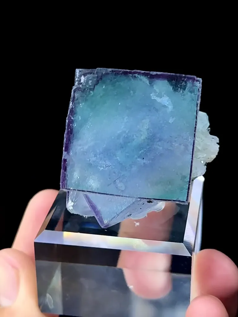 Natural Blue Purple Phantom Fluorite comes from Yaogangxian,Hunan 40*35*30MM - image 4