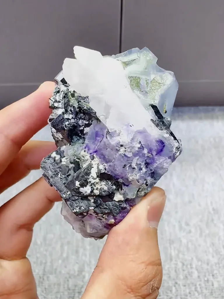 Natural Blue Purple Phantom Fluorite comes from Yaogangxian,Hunan 50*40*75MM - image 2