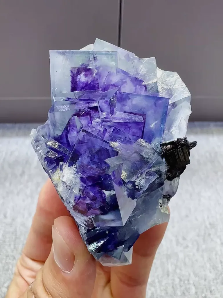Natural Blue Purple Phantom Fluorite comes from Yaogangxian,Hunan 50*40*75MM - image 6