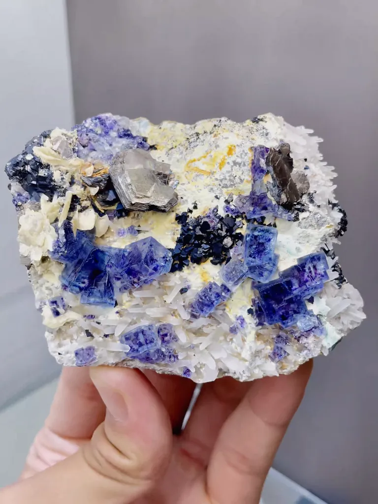 Natural Blue Purple Phantom Fluorite comes from Yindu, Inner Mongolia 80*25*70MM - image 6